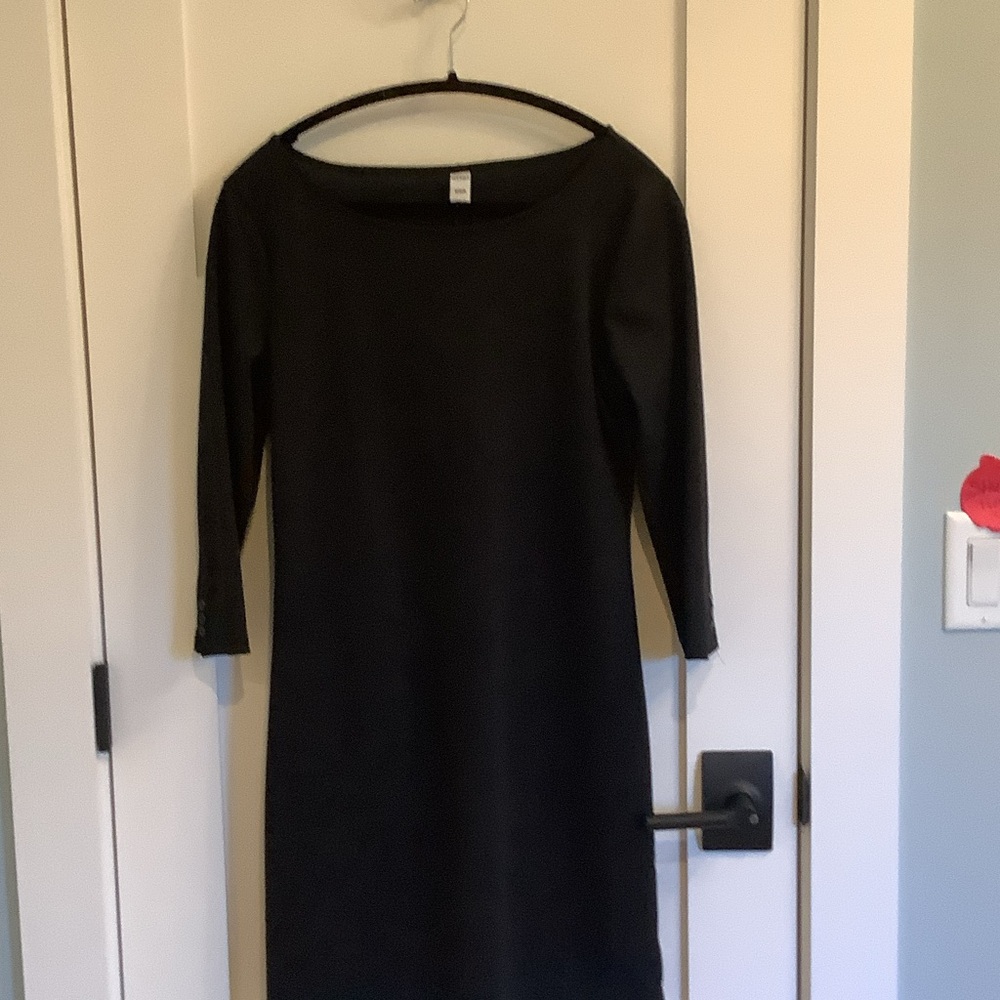 Old Navy Classic Black Long Sleeve Dress